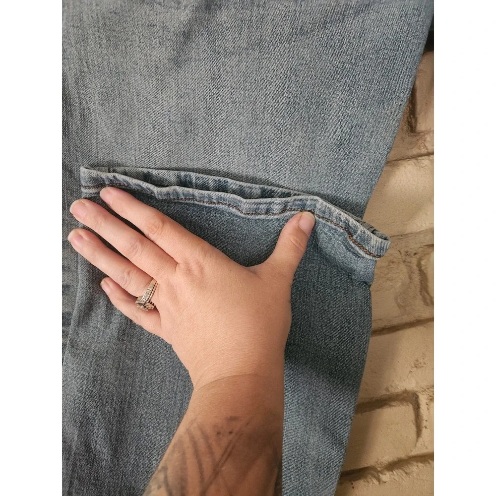 Signature by Levi Strauss Men Relaxed Fit Straight Leg Jeans